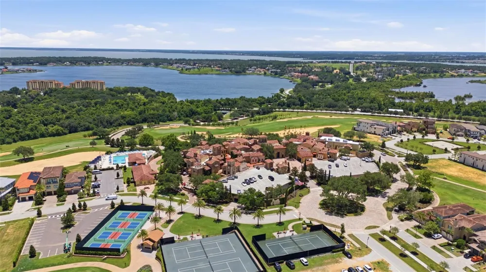 15800 PENDIO DRIVE Bella Collina, FL 34756