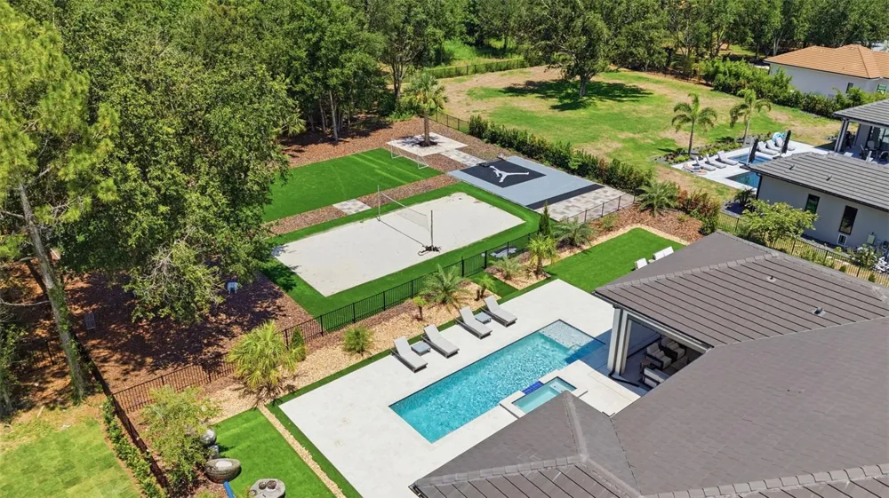 15800 PENDIO DRIVE Bella Collina, FL 34756