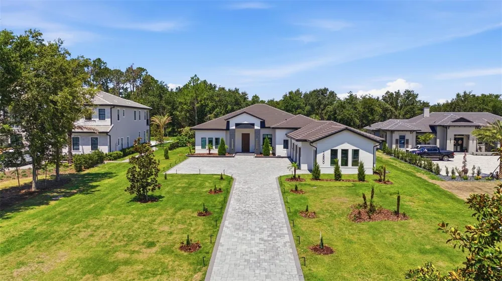 15800 PENDIO DRIVE Bella Collina, FL 34756