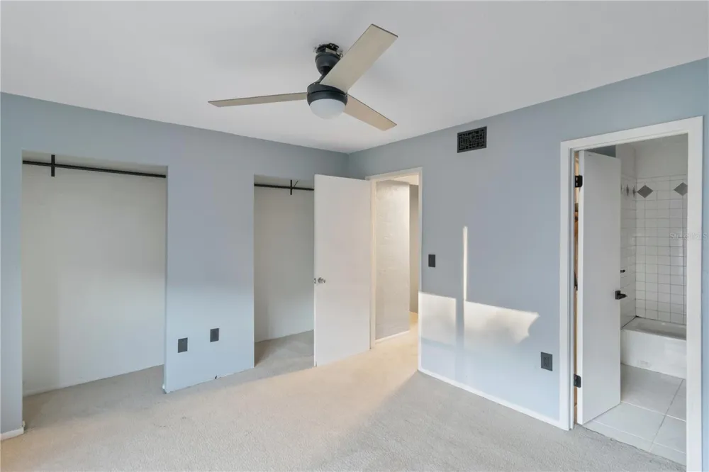 1836 CRYSTAL LAKE DRIVE #19 Lakeland, FL 33801