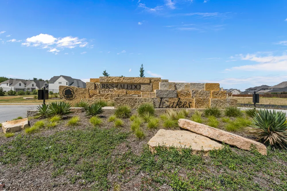 920 Sandpiper Drive Aledo, TX 76008