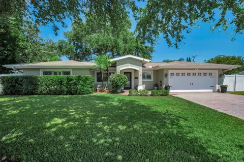 1732 GOLF VIEW DRIVE