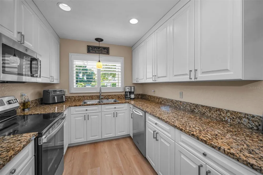 1732 GOLF VIEW DRIVE Belleair, FL 33756