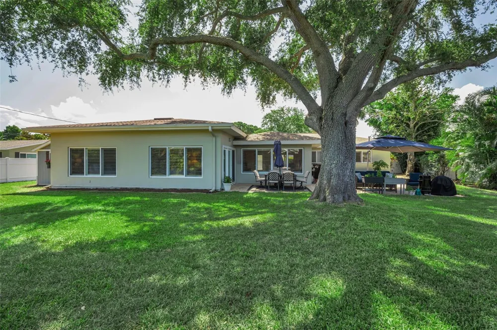 1732 GOLF VIEW DRIVE Belleair, FL 33756