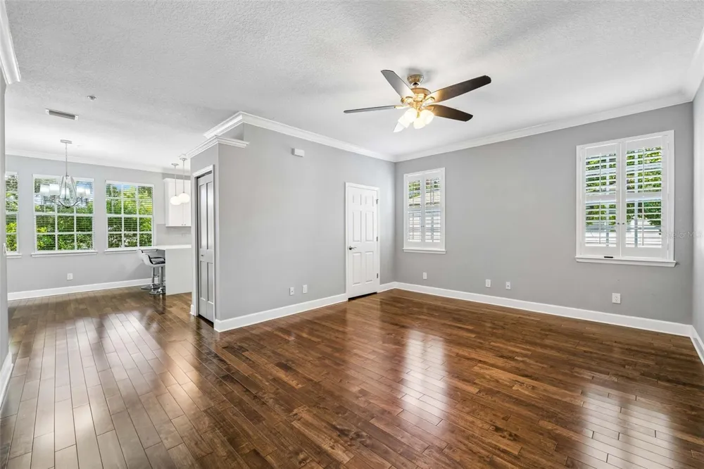 2613 ESPANA COURT Tampa, FL 33609