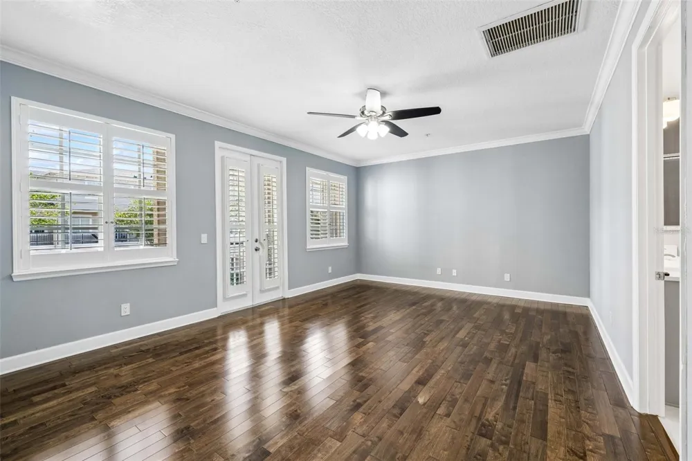 2613 ESPANA COURT Tampa, FL 33609