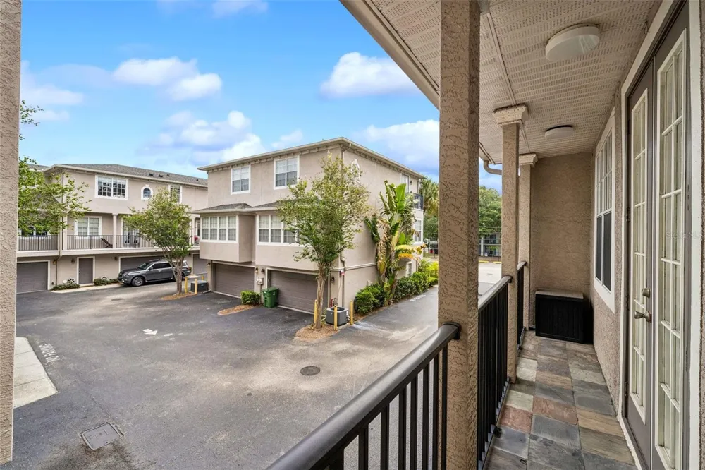 2613 ESPANA COURT Tampa, FL 33609