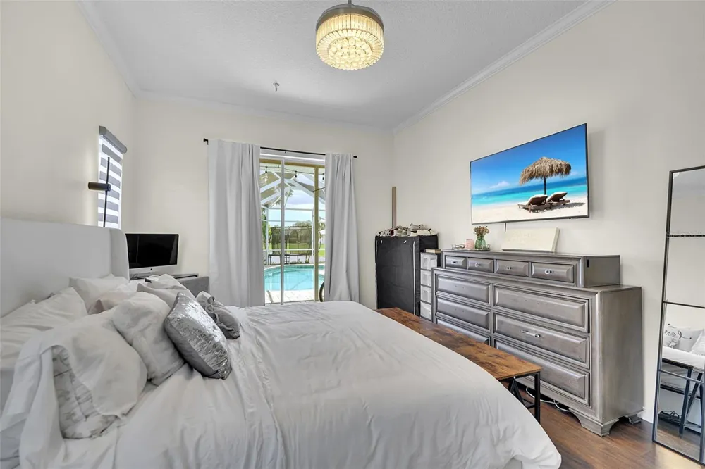 6817 CORRAL CIRCLE Sarasota, FL 34243