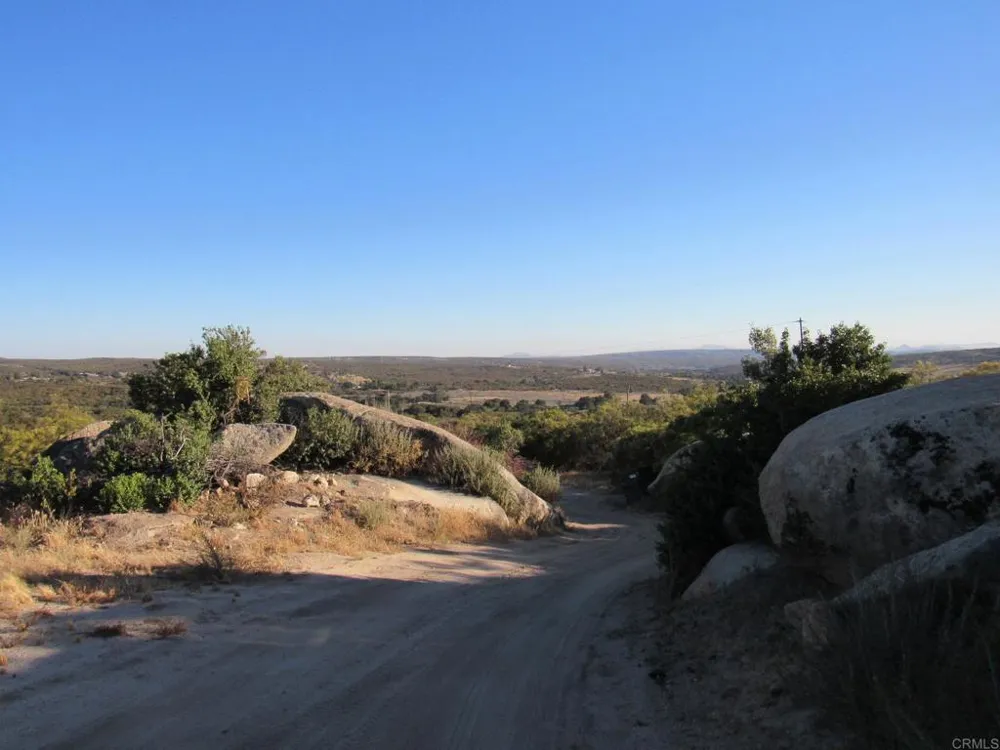 29 Old Highway 80 Boulevard, CA 91905