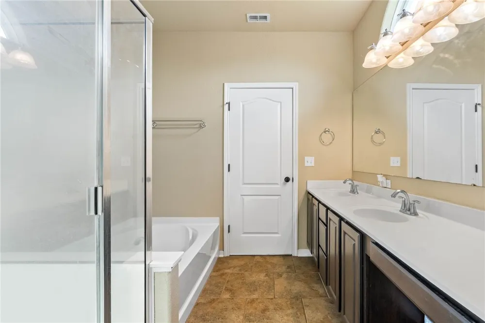 321 Pacific Drive Portland, TX 78374