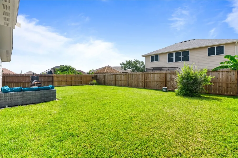 321 Pacific Drive Portland, TX 78374