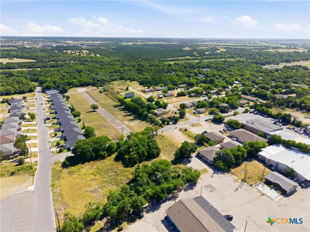 307 W Valley Road Harker Heights, TX 76548