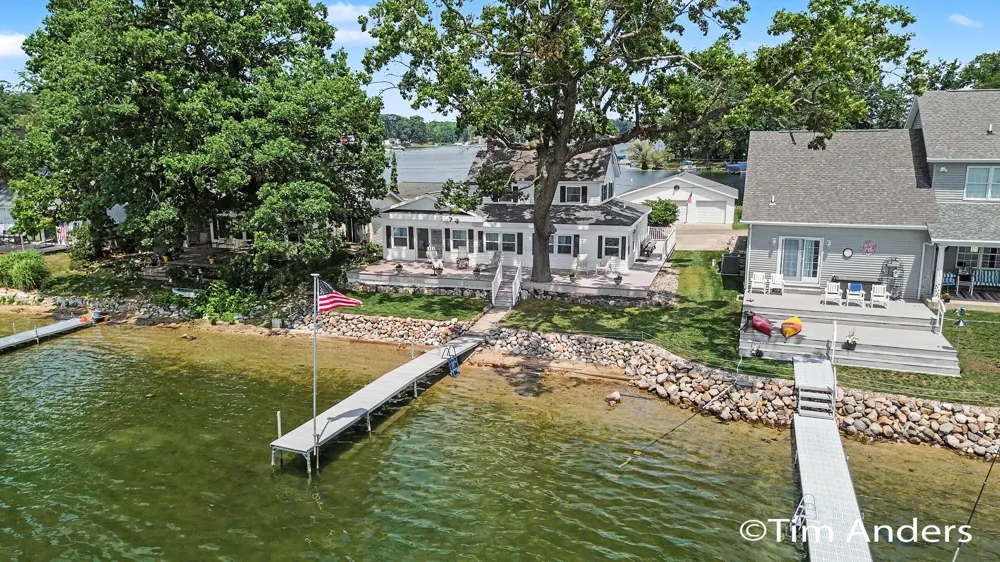 10992 Boniface Point Drive Plainwell, MI 49080