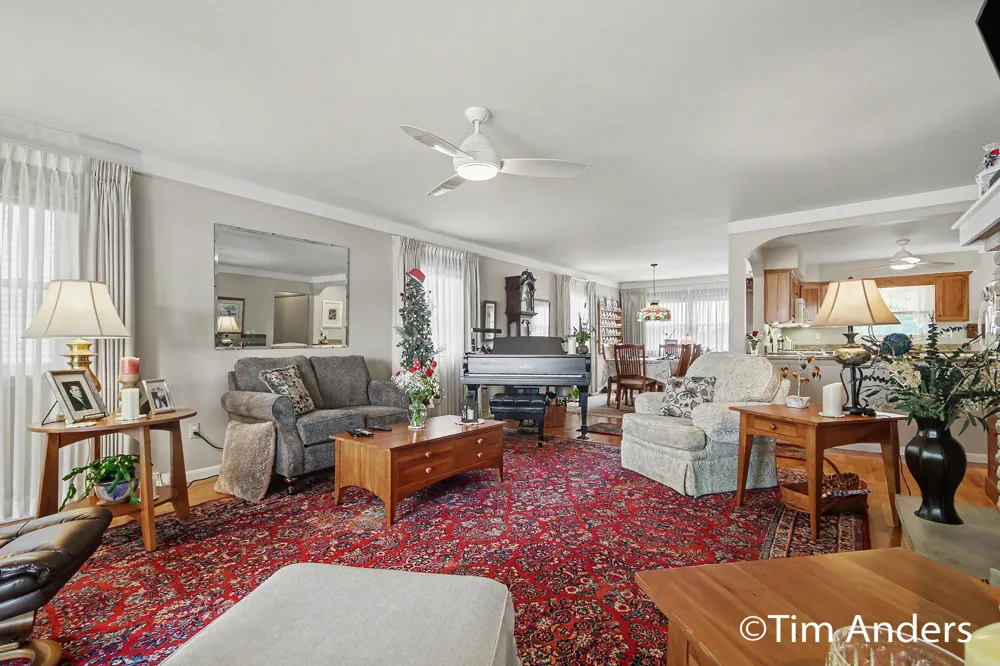10992 Boniface Point Drive Plainwell, MI 49080
