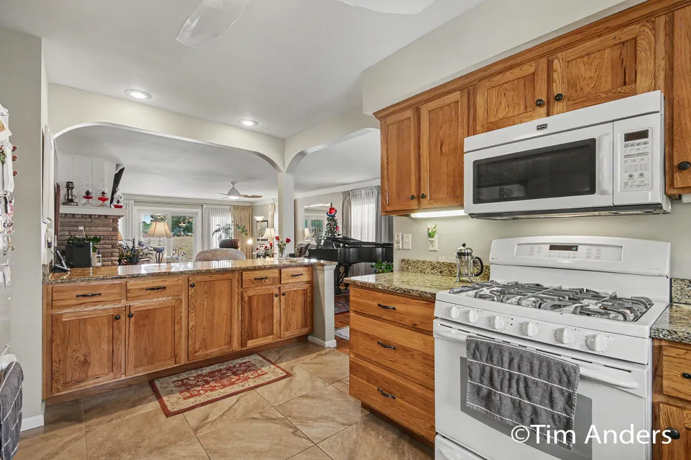 10992 Boniface Point Drive Plainwell, MI 49080