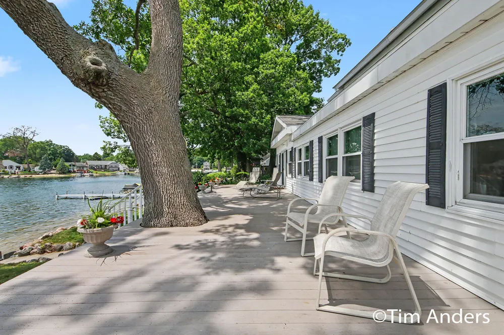 10992 Boniface Point Drive Plainwell, MI 49080