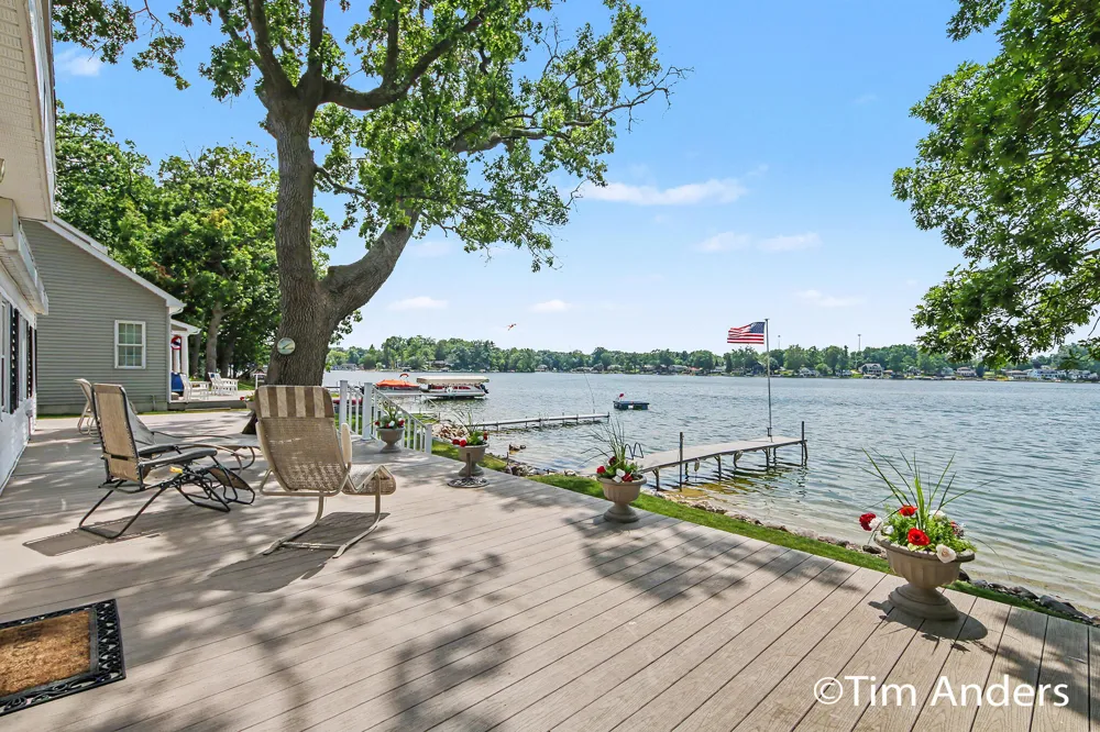 10992 Boniface Point Drive Plainwell, MI 49080