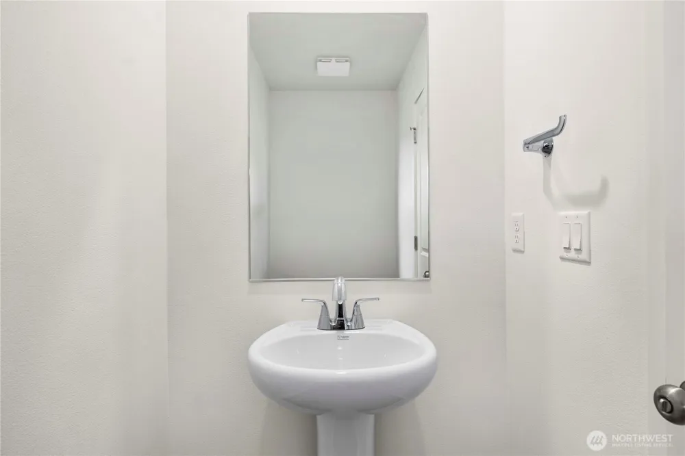 1424 Salzer Creek Loop Centralia, WA 98531