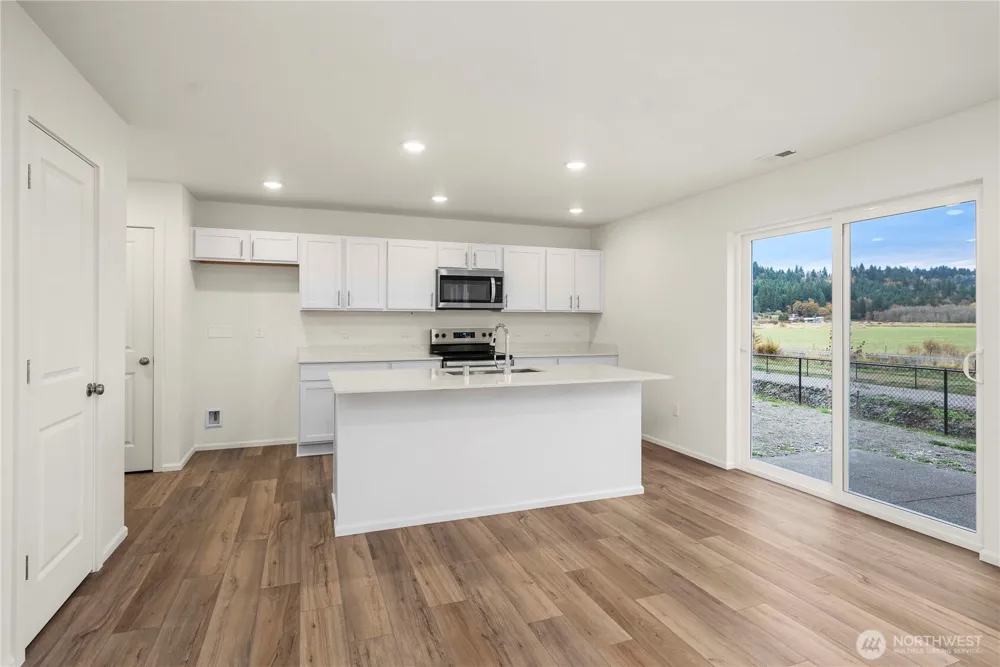 1424 Salzer Creek Loop Centralia, WA 98531