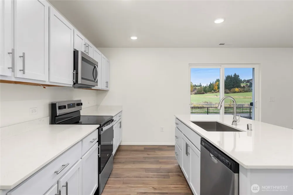 1424 Salzer Creek Loop Centralia, WA 98531