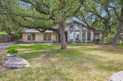 13101 Travis View Loop