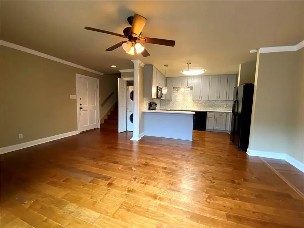 2500 Steck Avenue #2 Austin, TX 78757