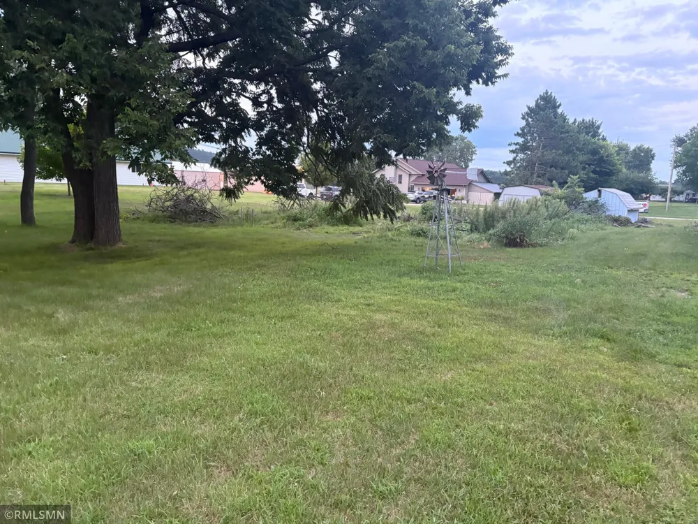 304 7th Street Pepin, WI 54759