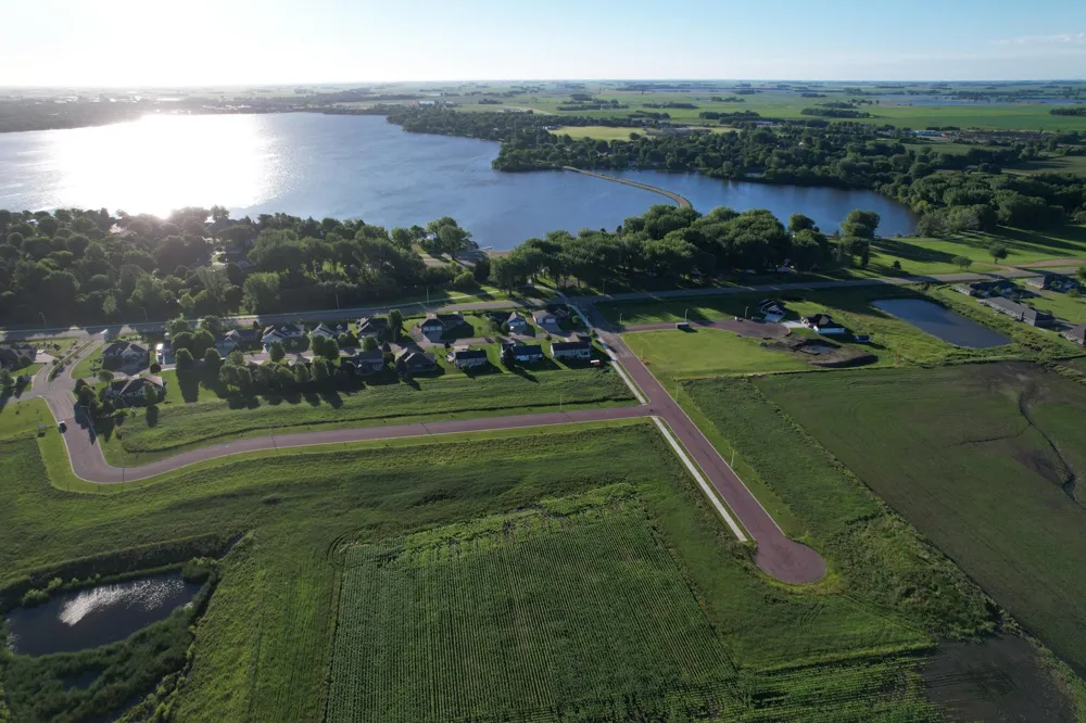 TBDxx Campbell Boulevard Worthington, MN 56187