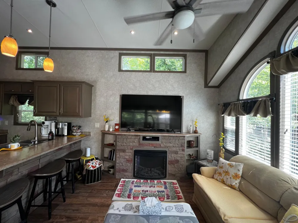 F4 Lot 32 Pathfinder Village Hinckley, MN 55037