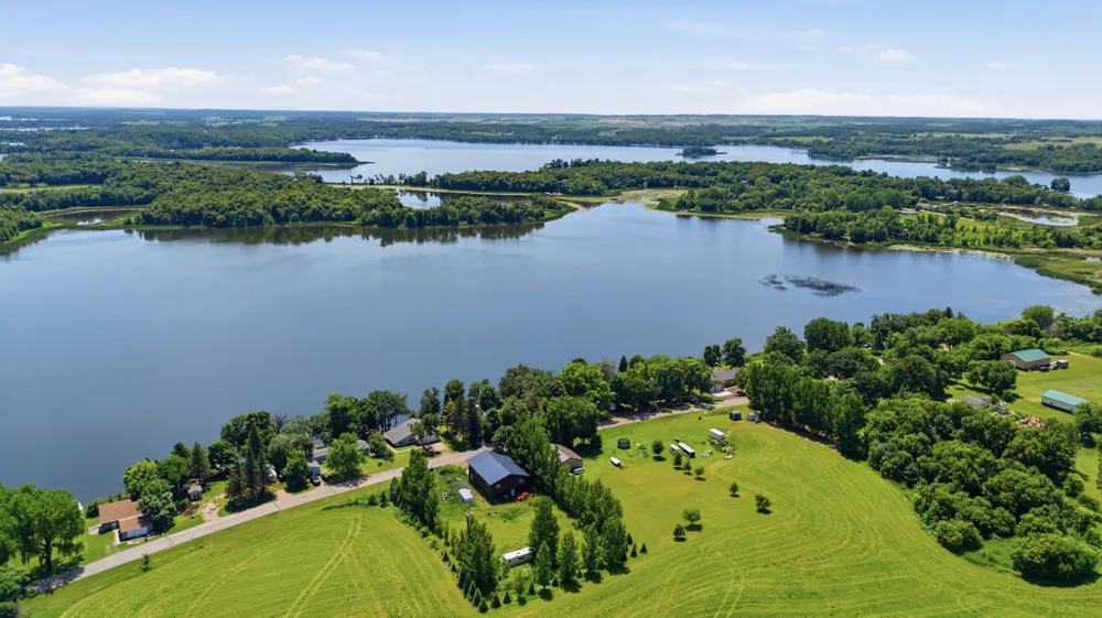 13557 Rossman-Erickson Road Lake Park, MN 56554