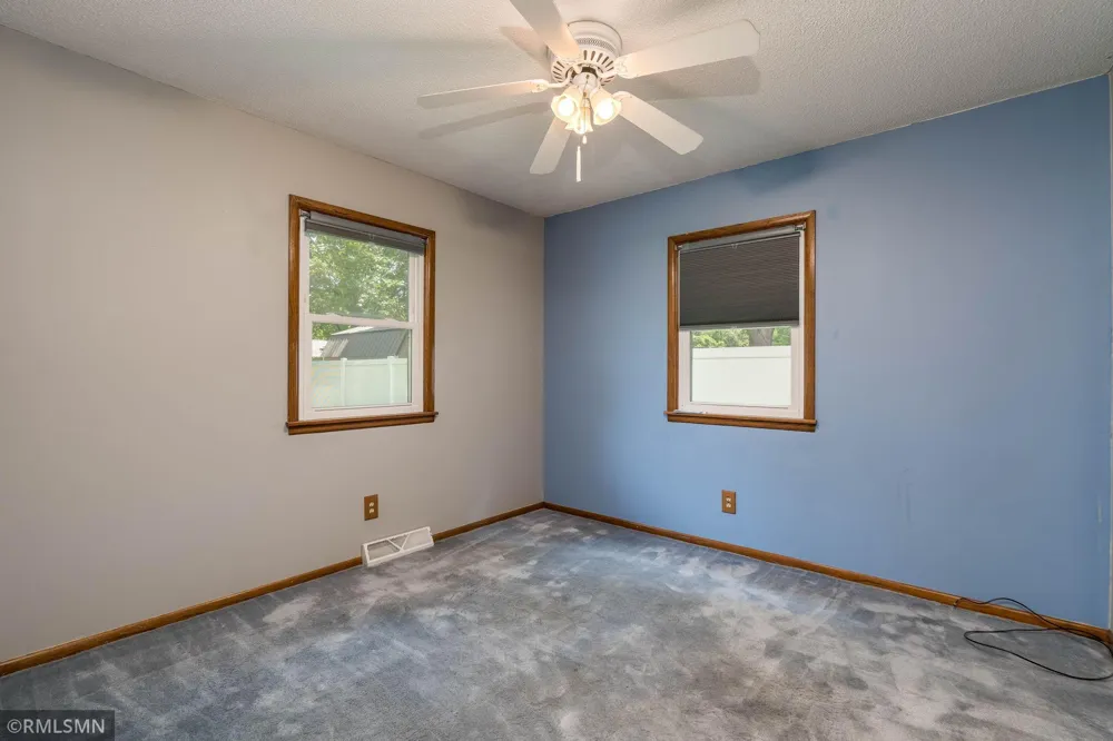 1506 James Drive North Mankato, MN 56003