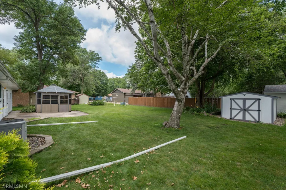 1506 James Drive North Mankato, MN 56003