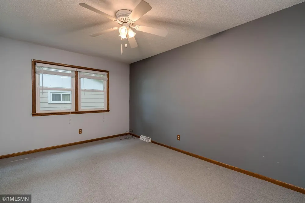 1506 James Drive North Mankato, MN 56003
