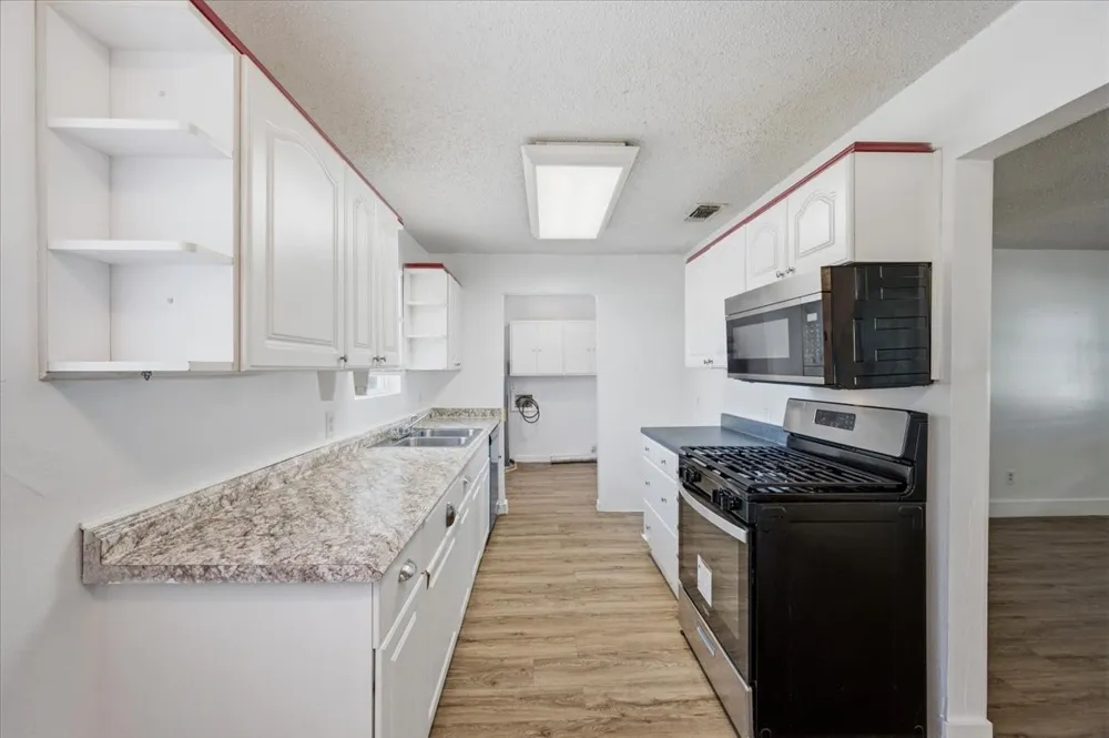 104 Parker Street Italy, TX 76651