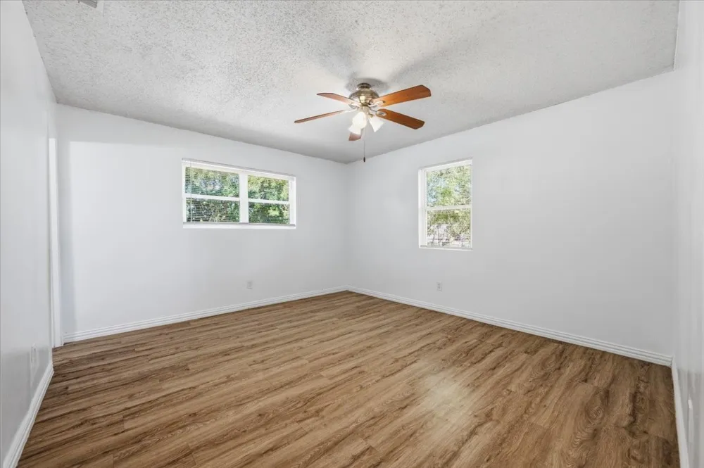 104 Parker Street Italy, TX 76651