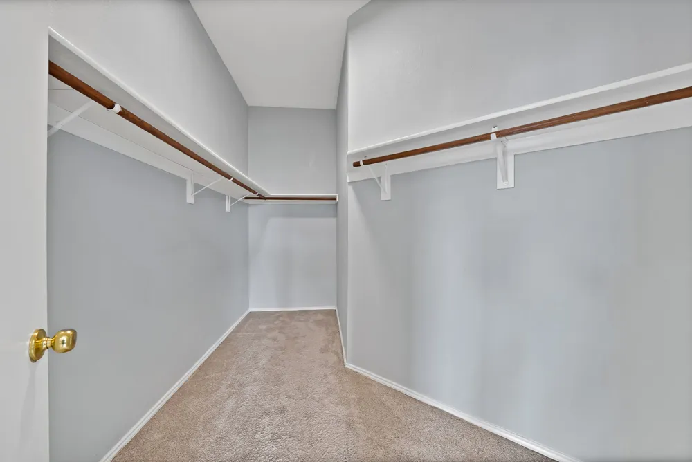 137 Heritage Drive Crowley, TX 76036