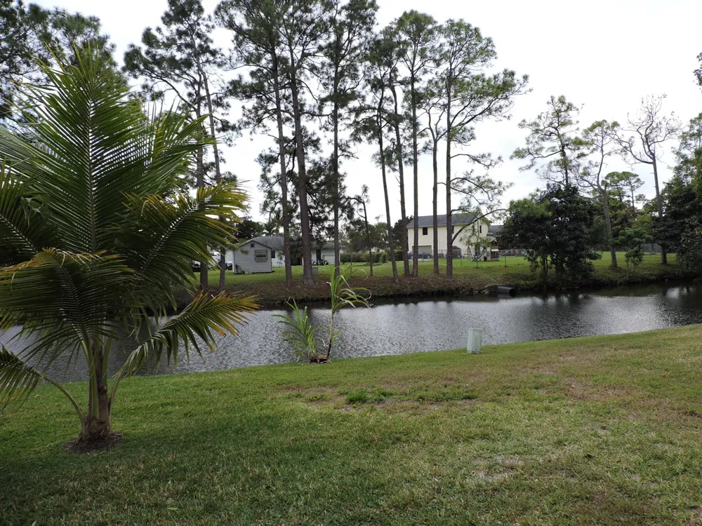 166 Sparrow Drive #2b Royal Palm Beach, FL 33411