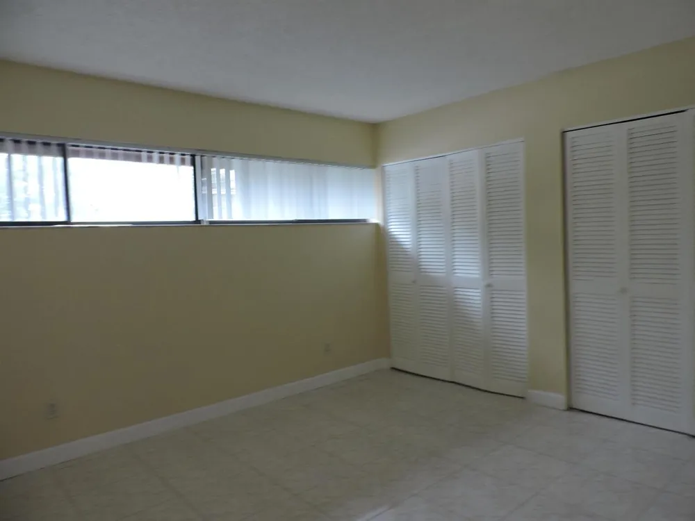 166 Sparrow Drive #2b Royal Palm Beach, FL 33411