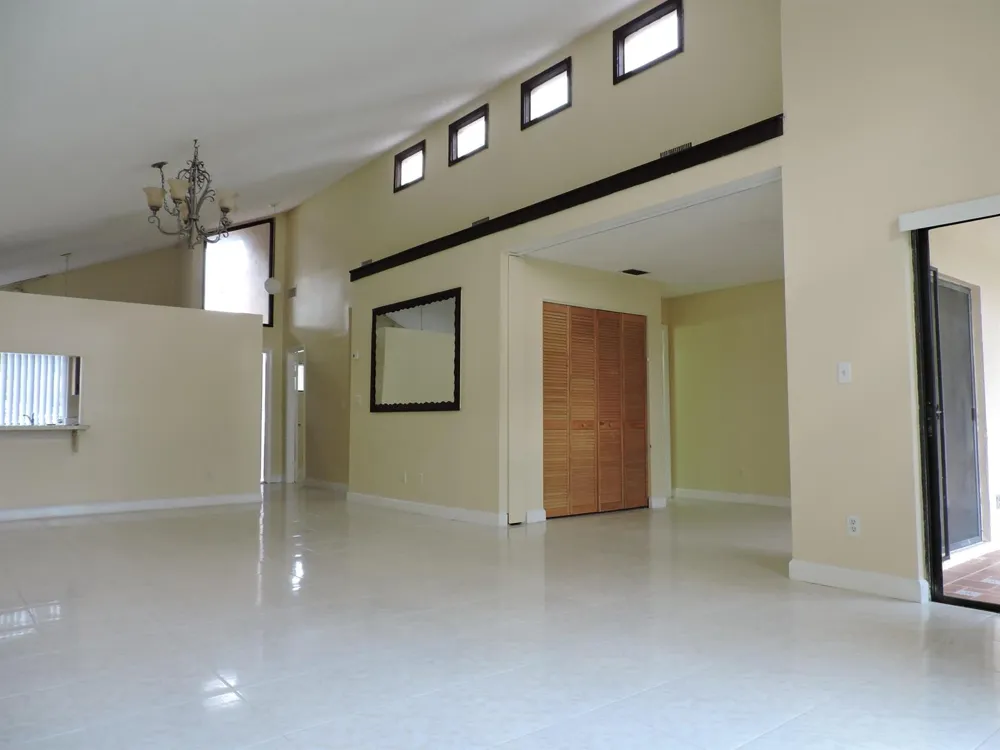 166 Sparrow Drive #2b Royal Palm Beach, FL 33411