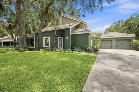 4478 Oak Arbor Circ