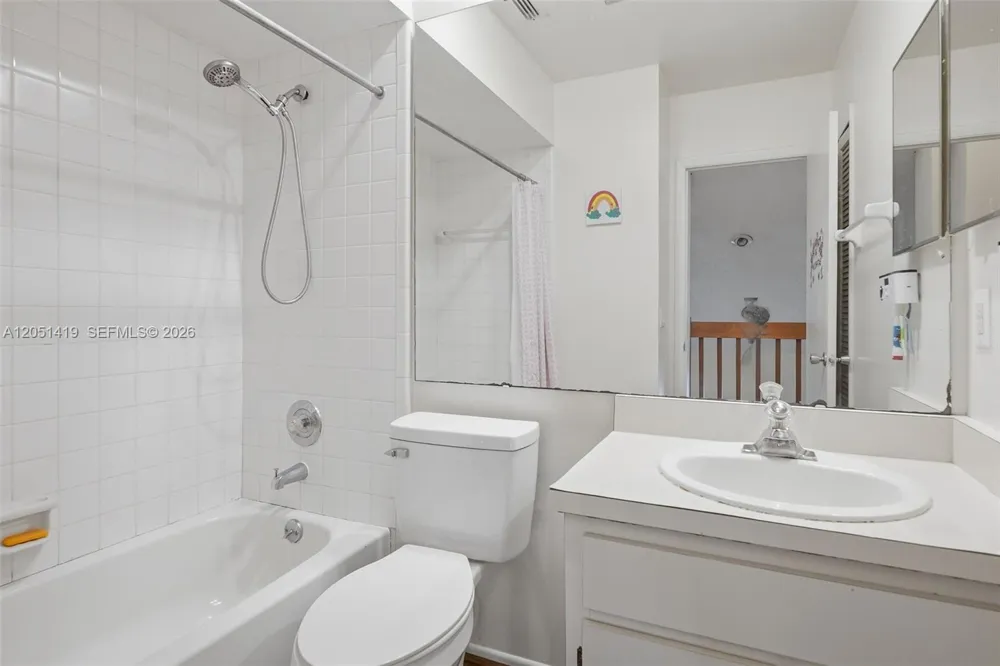 4478 Oak Arbor Circ Orlando, FL 33808