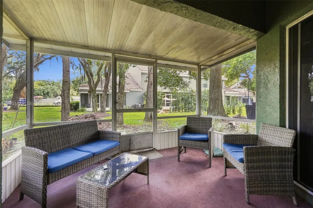 4478 Oak Arbor Circ Orlando, FL 33808