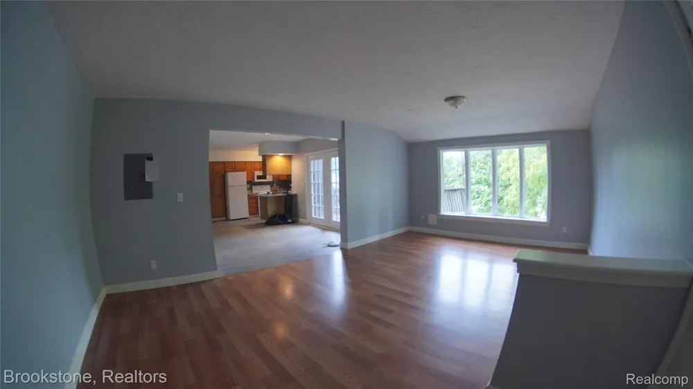 510 Pleasant Street #4 Charlotte City, MI 48813