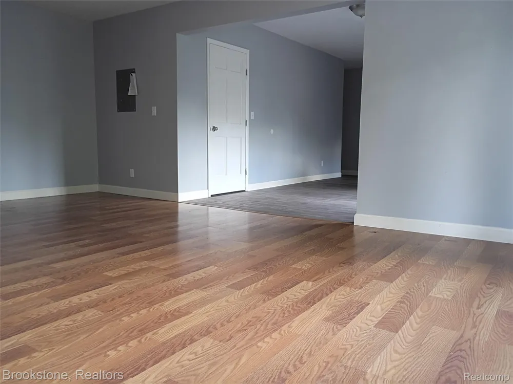 510 Pleasant Street #4 Charlotte City, MI 48813
