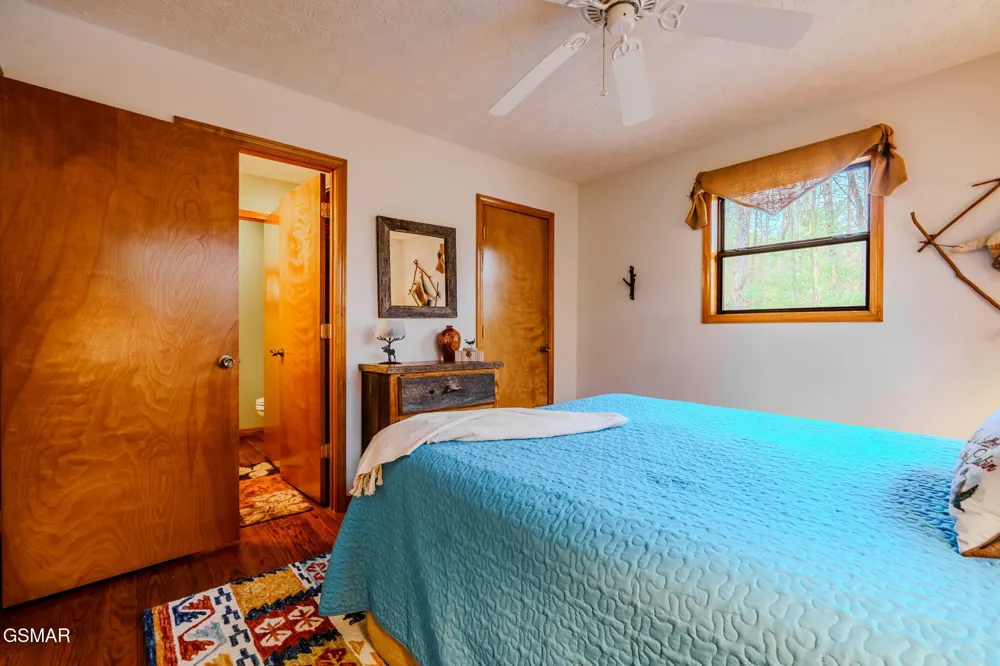 3386 Rocky Ridge Road Cosby, TN 37722