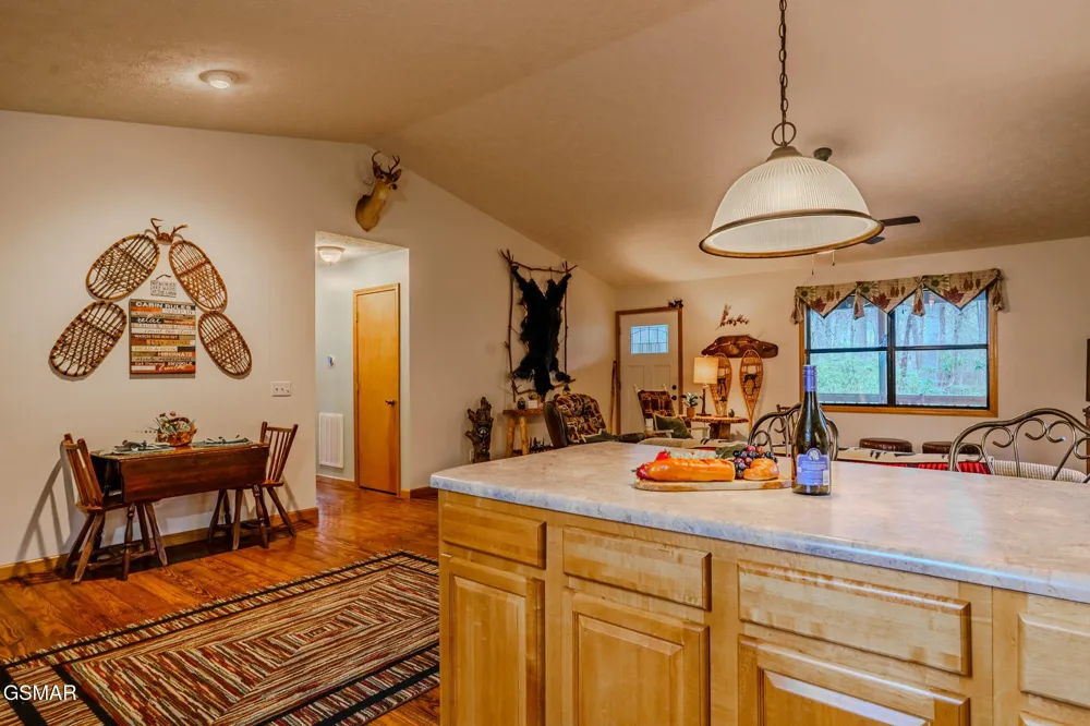 3386 Rocky Ridge Road Cosby, TN 37722