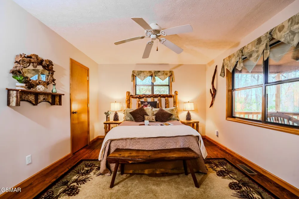 3386 Rocky Ridge Road Cosby, TN 37722