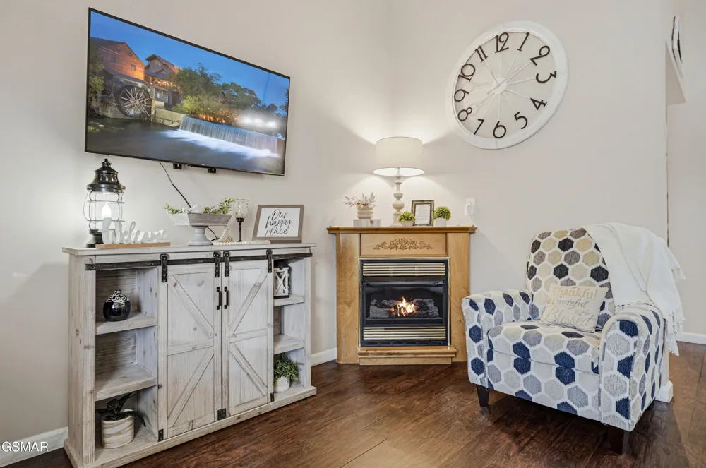 2743 Colonial Drive #205 Pigeon Forge, TN 37863