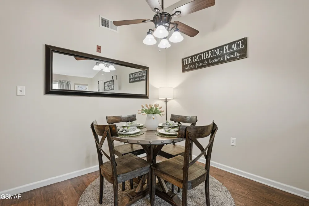 2743 Colonial Drive #205 Pigeon Forge, TN 37863