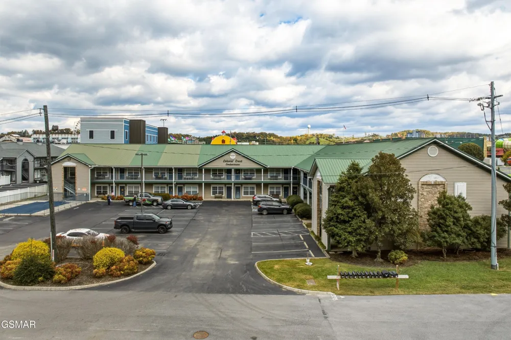2743 Colonial Drive #205 Pigeon Forge, TN 37863